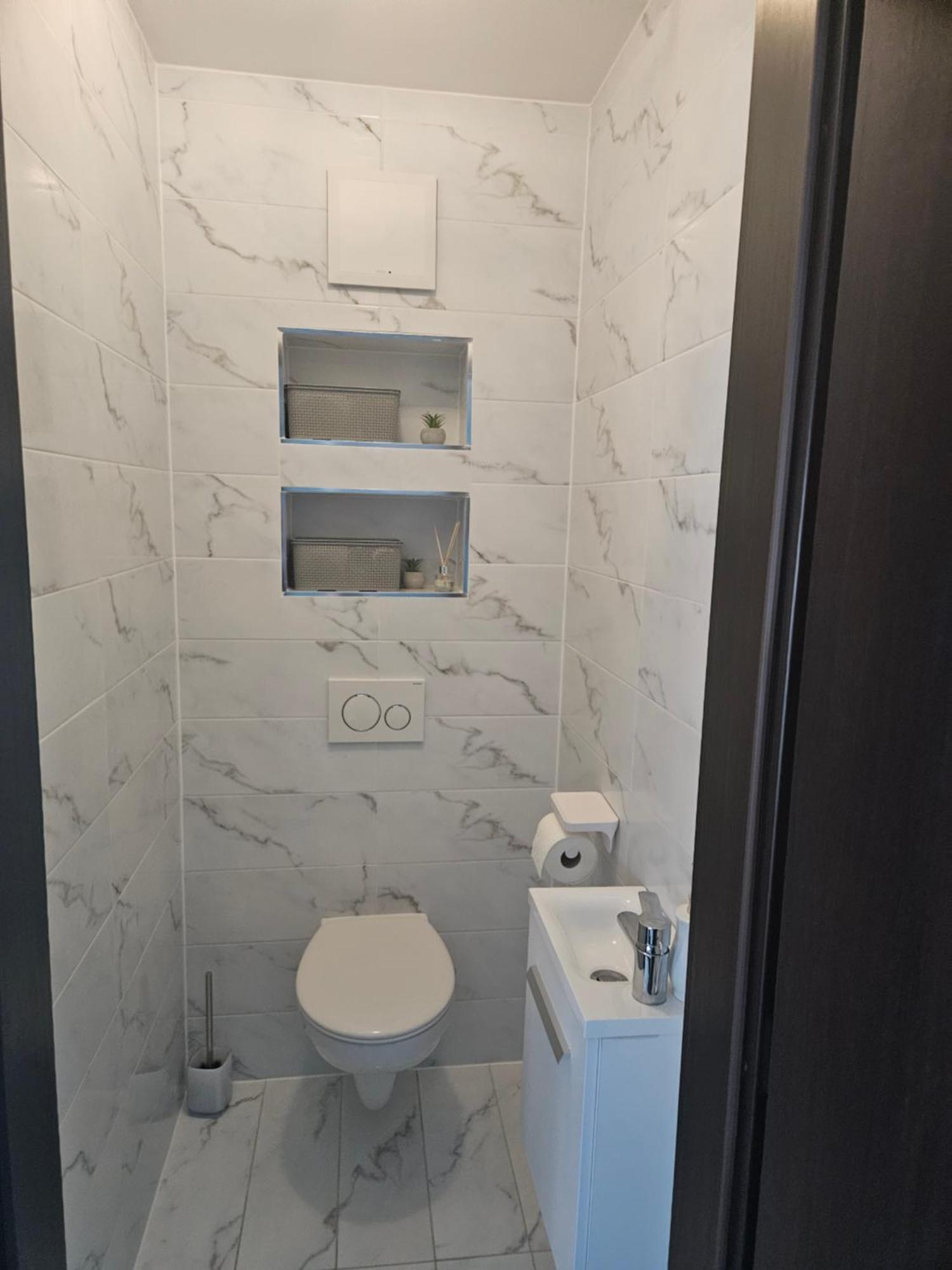 Hellowine Apartman Eger Exterior foto